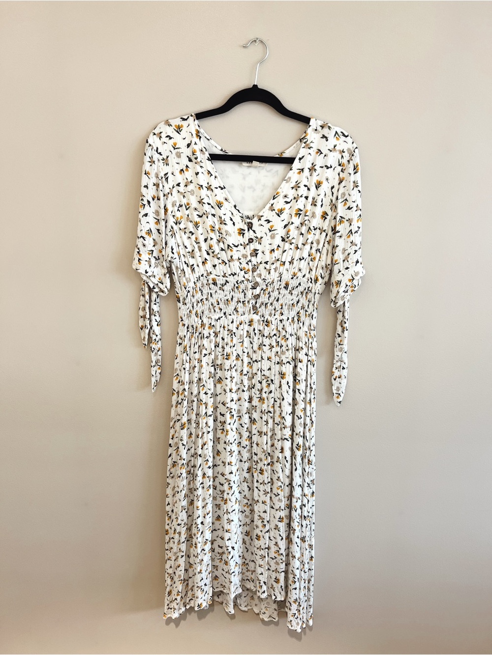 Reborn J Floral Midi Dress